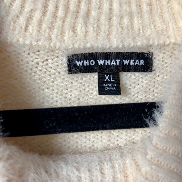 Off-white turtleneck SOFT Sweater: WHO WHAT WEAR - Picture 3 of 4